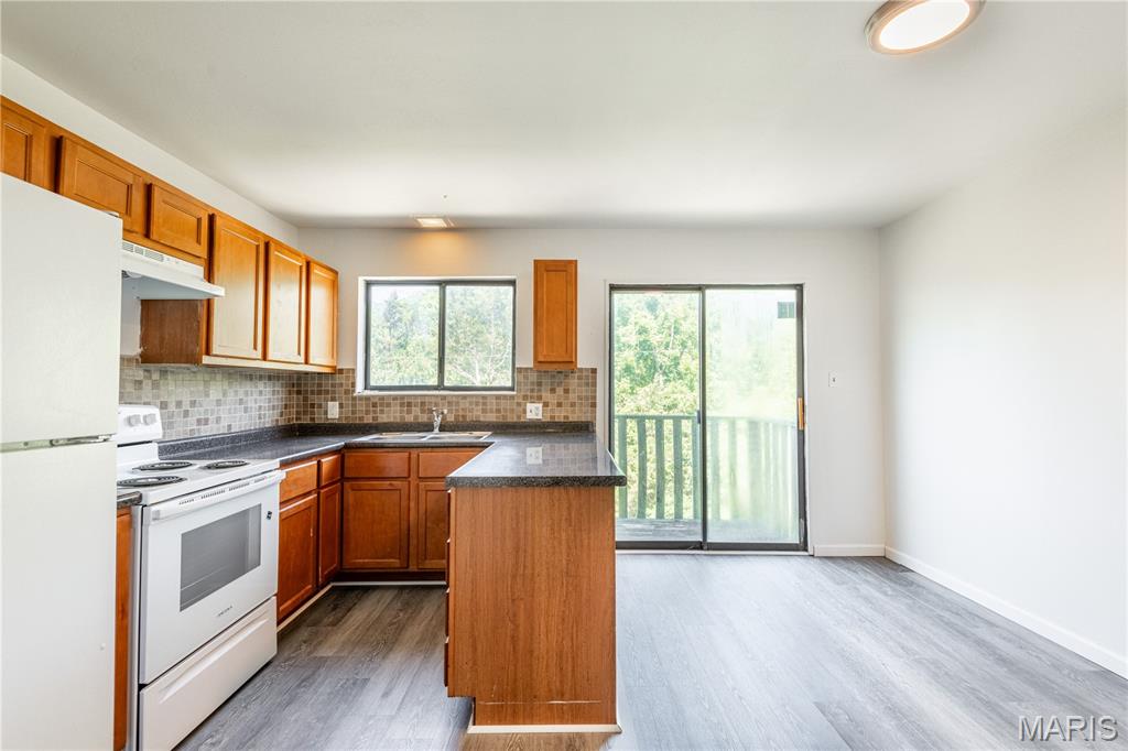 Pembroke Park 01 - Residential Lease