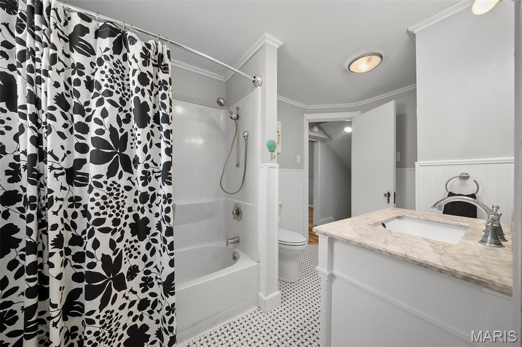 South Holly Hills - Residential