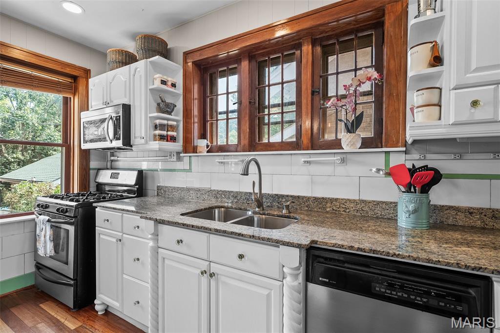 South Holly Hills - Residential