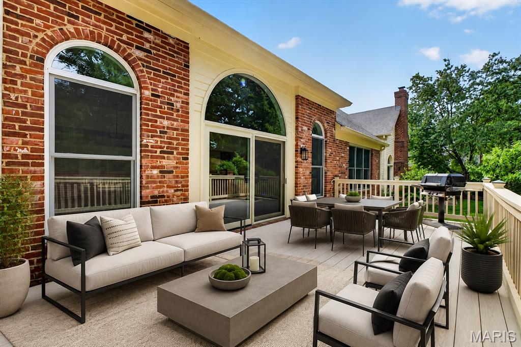 Willows Condo The - Residential