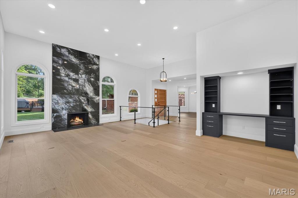Willows Condo The - Residential
