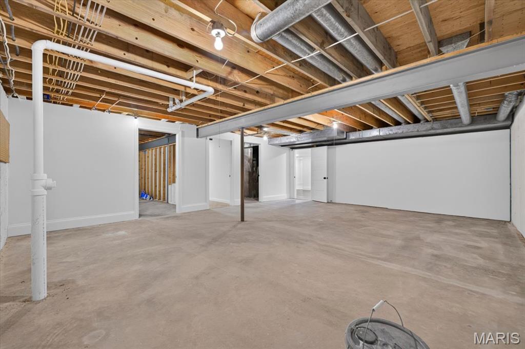 Willows Condo The - Residential