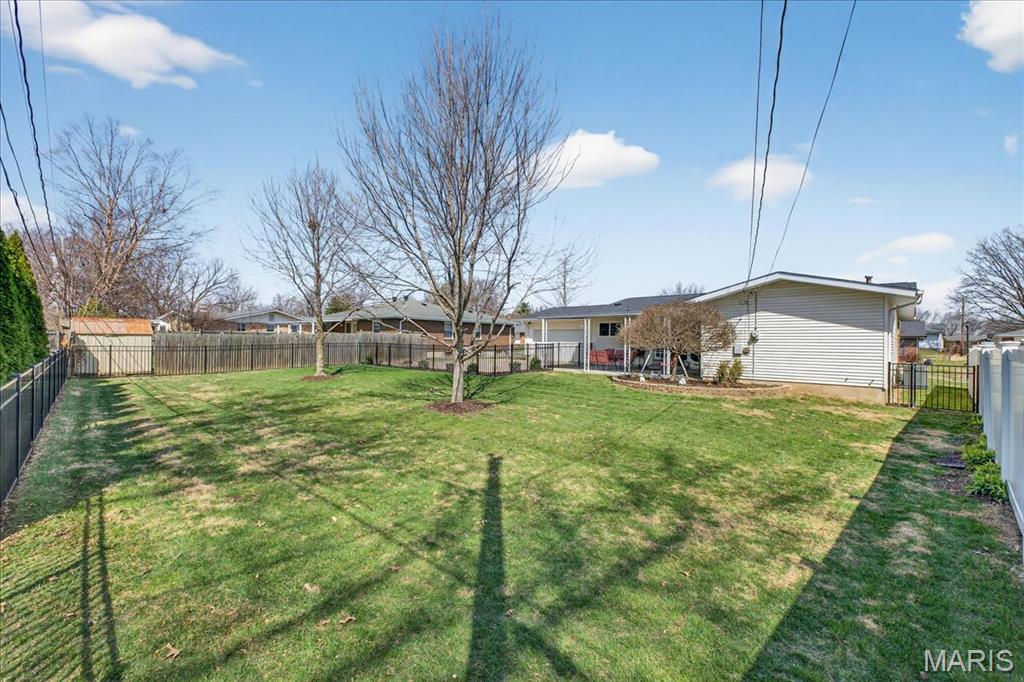 Dardenne Lake Estate - Residential