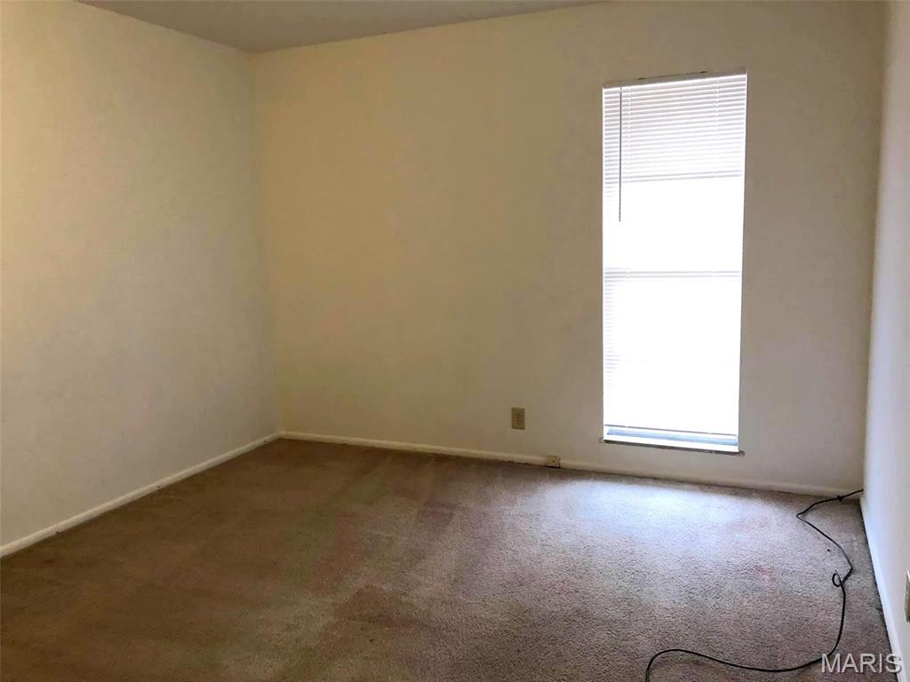 NOT IN A SUBDIVISION - Residential Lease