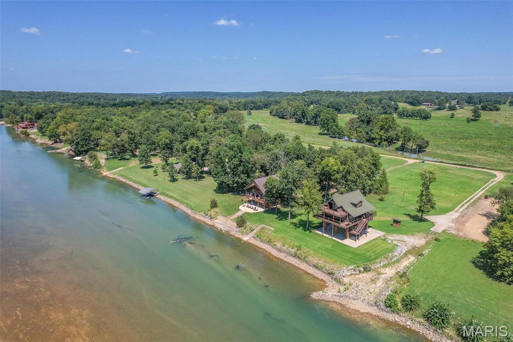 NON SUBDIVISION - Residential