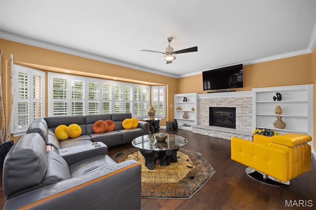 Fairfield Manor - Residential