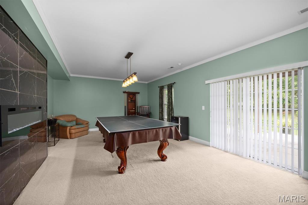 Fairfield Manor - Residential