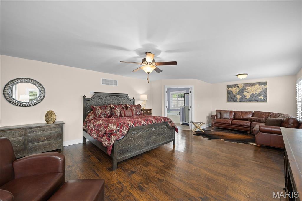 Fairfield Manor - Residential
