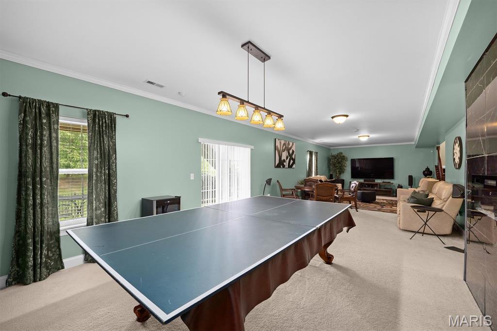 Fairfield Manor - Residential