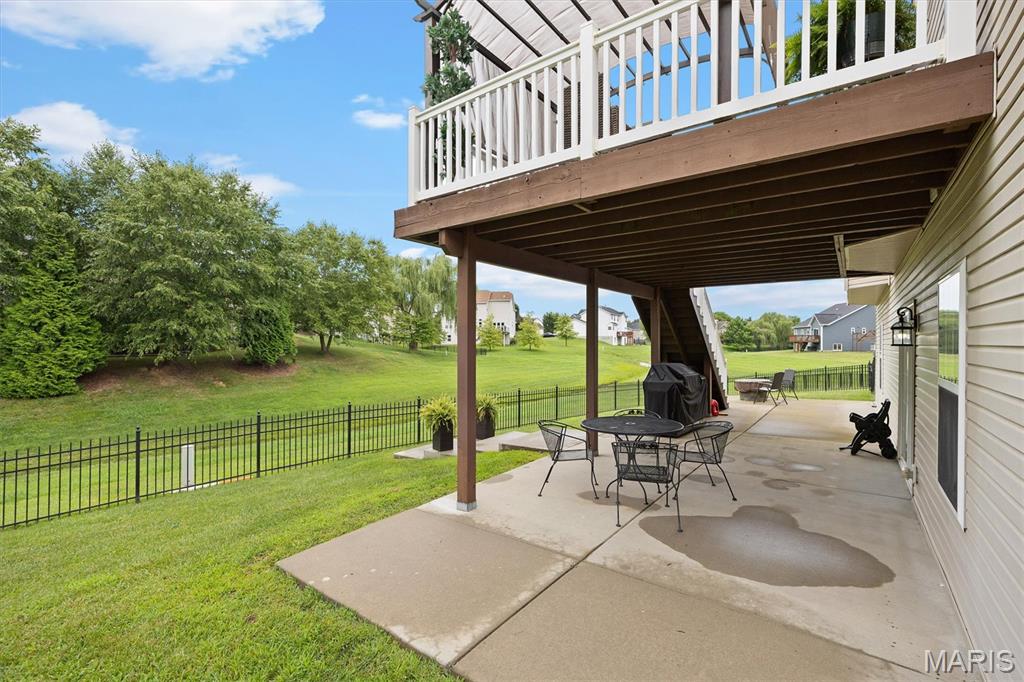 Fairfield Manor - Residential
