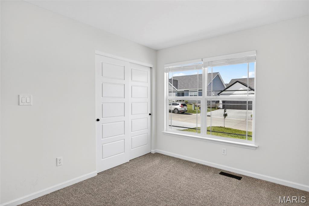 Majestic Lakes - Residential