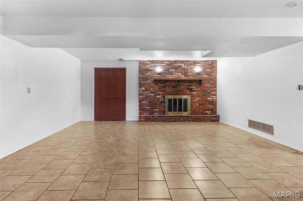 Airwood Manor Add - Residential