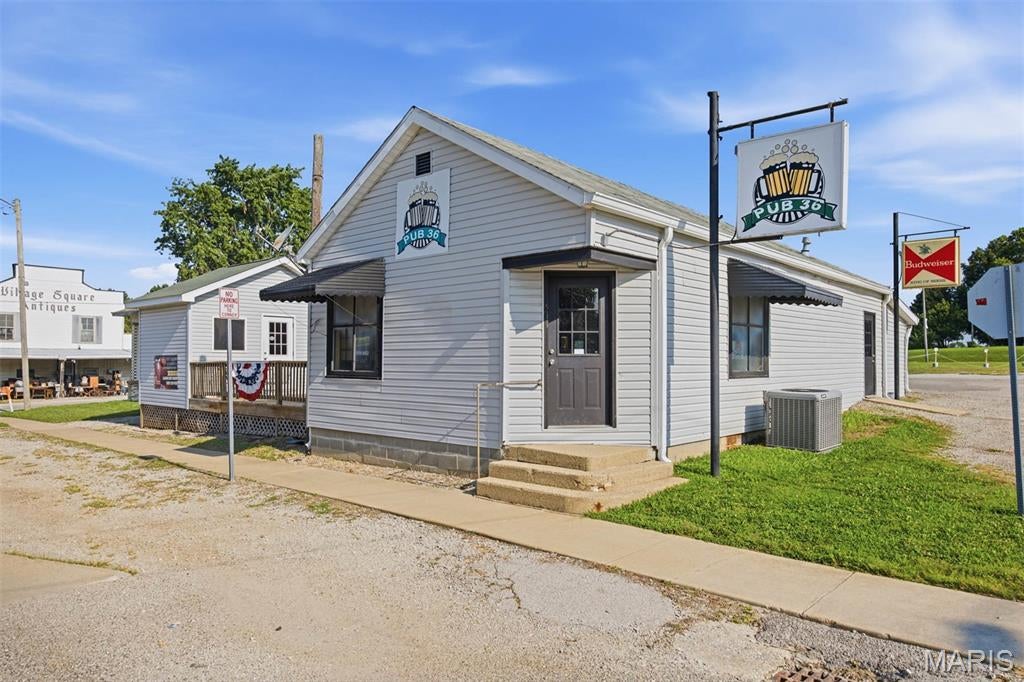 Not in a subdivision - Commercial Sale