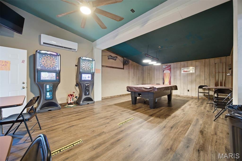 Not in a subdivision - Commercial Sale