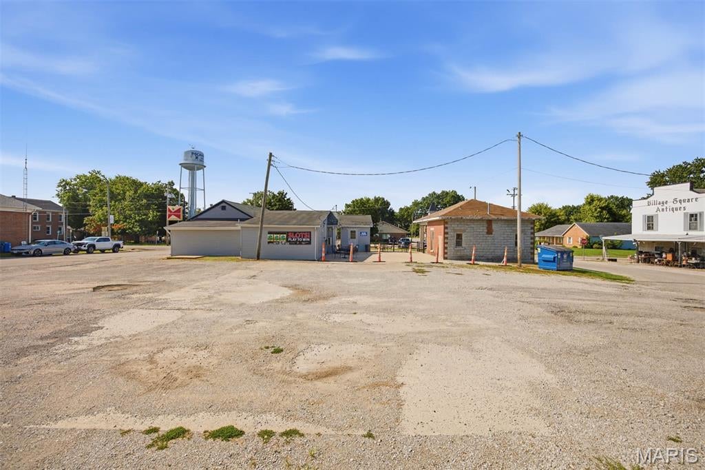 Not in a subdivision - Commercial Sale