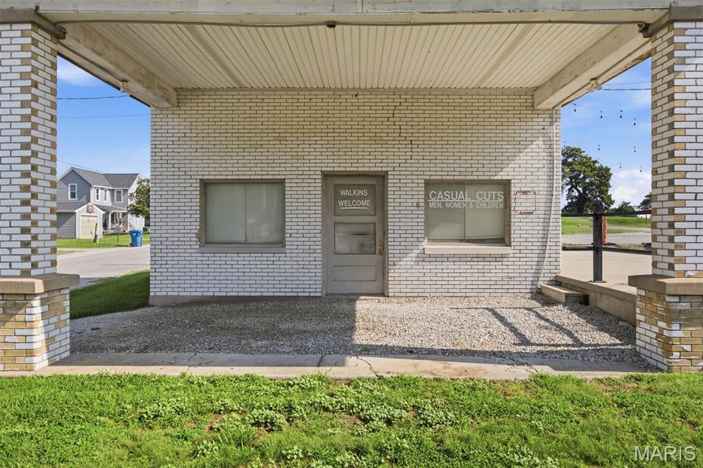 Not in a subdivision - Commercial Sale