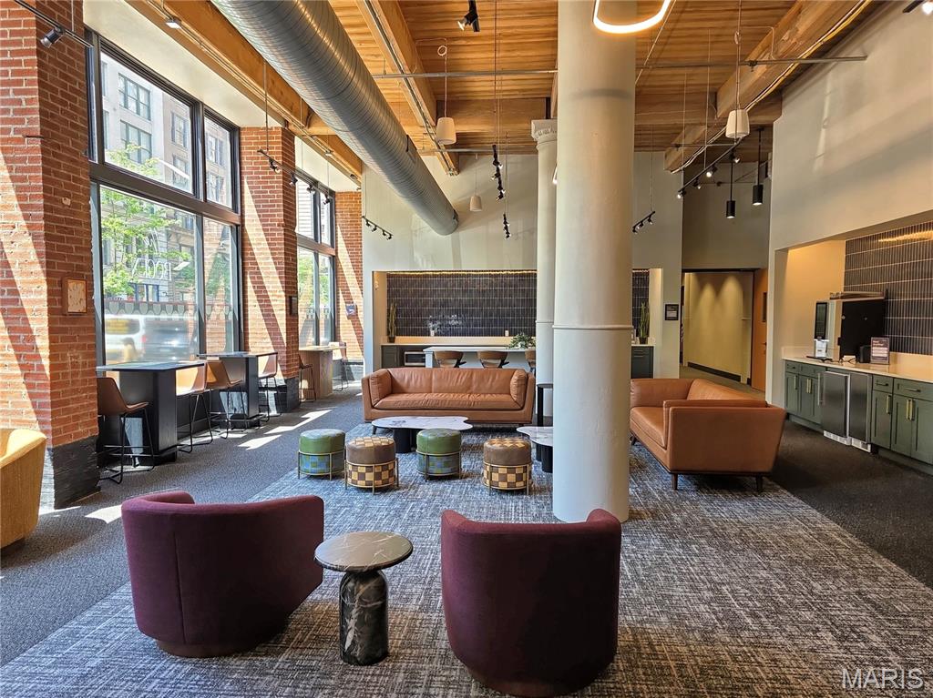 Bogen Lofts - Residential Lease