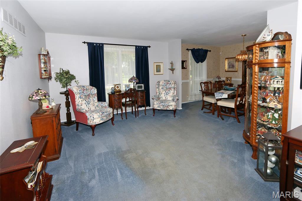 Mayer Wedgwood Green Pheasant Run 4 - Residential