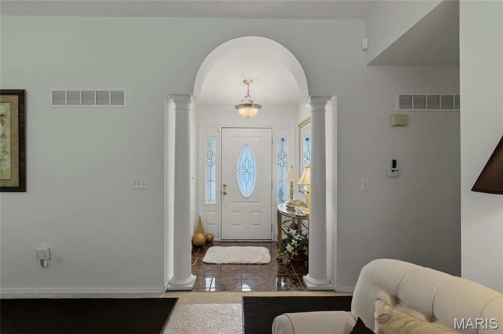 Jamestowne - Residential
