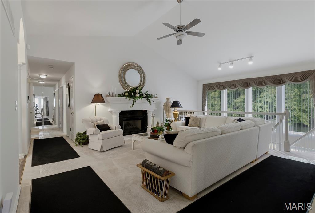 Jamestowne - Residential