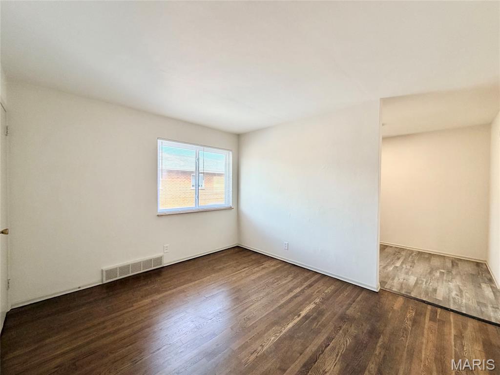Hallmark Terrace Apartments - Residential Lease