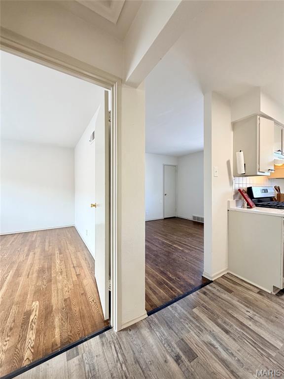 Hallmark Terrace Apartments - Residential Lease