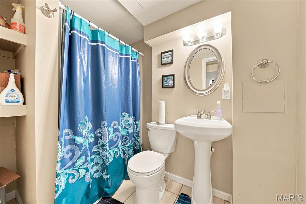 Whitney Chase 7 - Residential