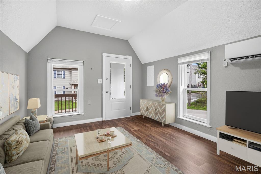 McAllister Daniel - Residential
