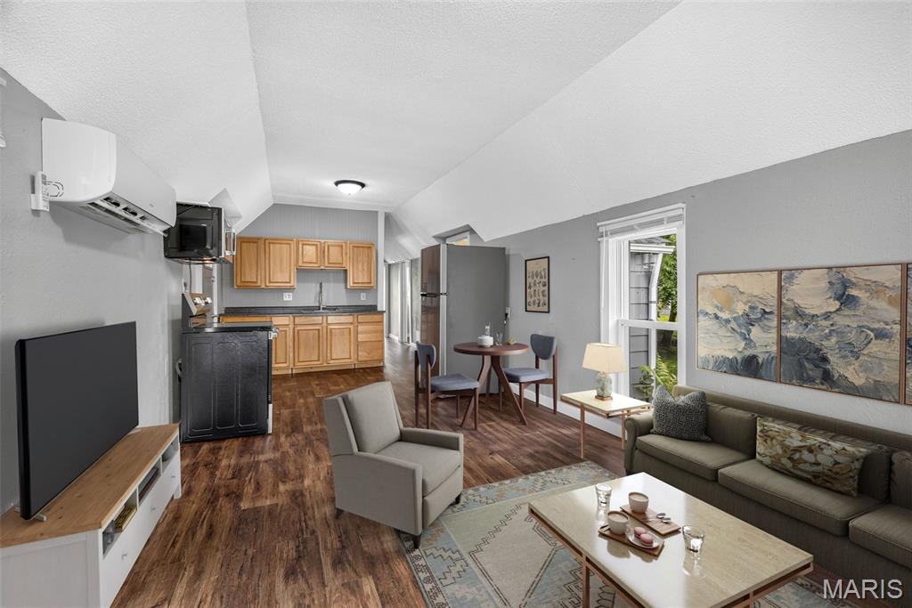 McAllister Daniel - Residential