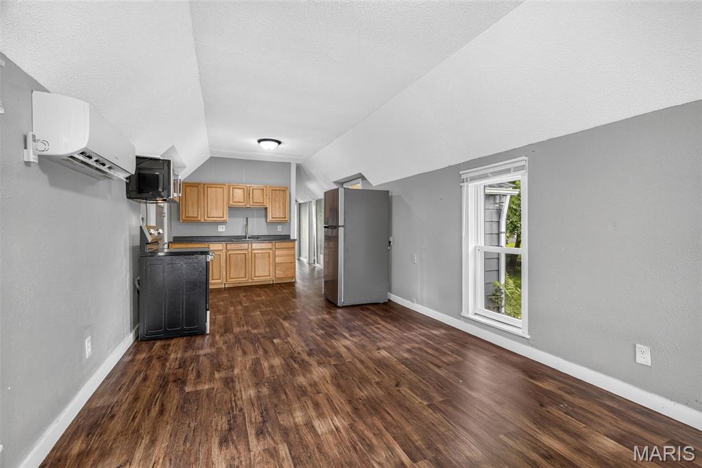 McAllister Daniel - Residential