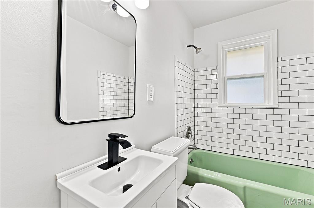 Ronarc Place - Residential