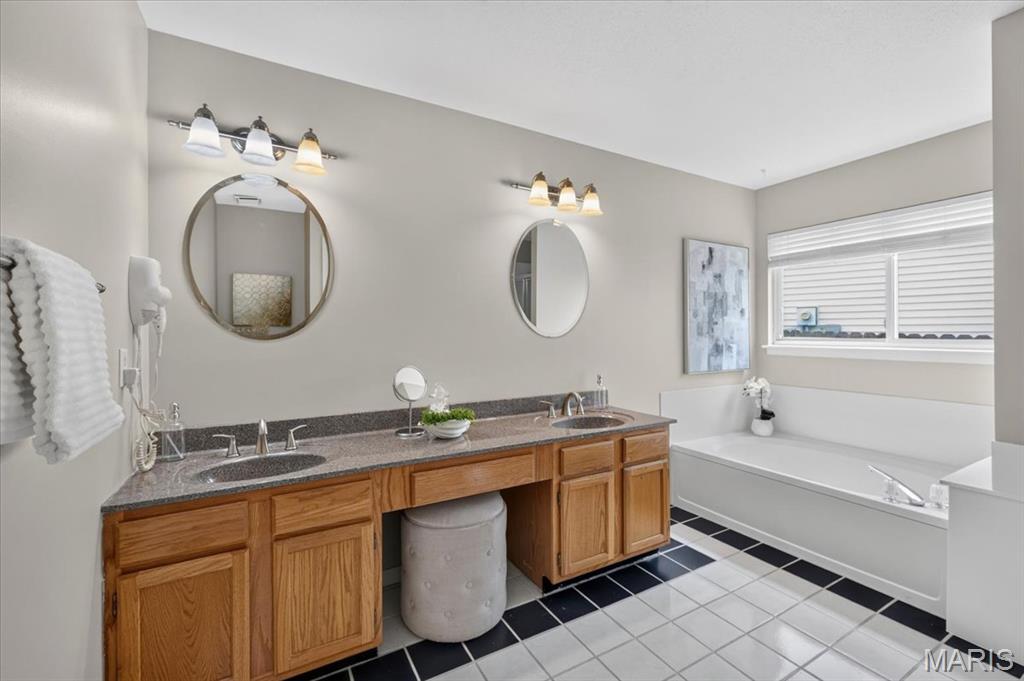 Oak Glen - Residential