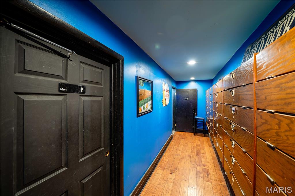 Sanford-Ellis Sub - Commercial Sale