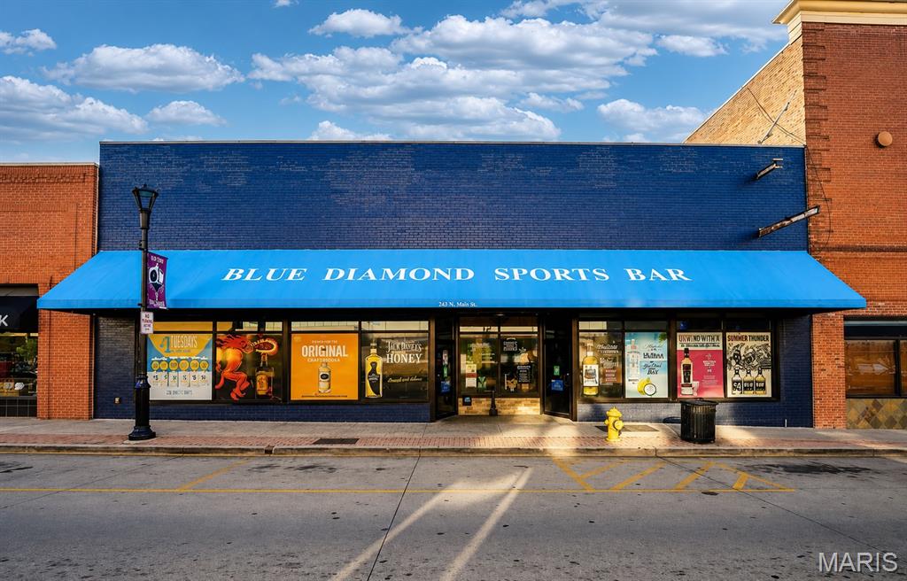 Welcome to Blue Diamond Sports Bar — one of Cape Girardeau’s premier sports bars, ideally situated on Main Street in a high-traffic location with excellent visibility and exposure! This turnkey business opportunity comes fully equipped and ready for its next owner.

Inside, you’ll find everything needed to continue operating a successful sports bar, including pool tables, a fully stocked bar area, commercial kitchen, gaming machines, 12 big-screen TVs, security system, and a NEW walk-through metal detector. The spacious layout offers plenty of room for customers to relax, watch the big game, enjoy great food and drinks, and socialize with friends.

This sale includes the building, business, and an extensive list of assets that will remain with the property, making for a seamless transition for a new owner. Whether you’re an experienced operator or looking to invest in a thriving entertainment venue, Blue Diamond Sports Bar offers an incredible opportunity in a prime Cape Girardeau location.

See attached asset list for a complete inventory of items included with the sale. Schedule your private tour today!