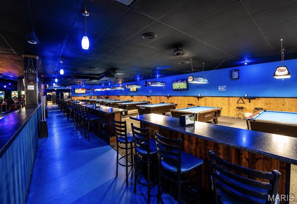Sanford-Ellis Sub - Commercial Sale