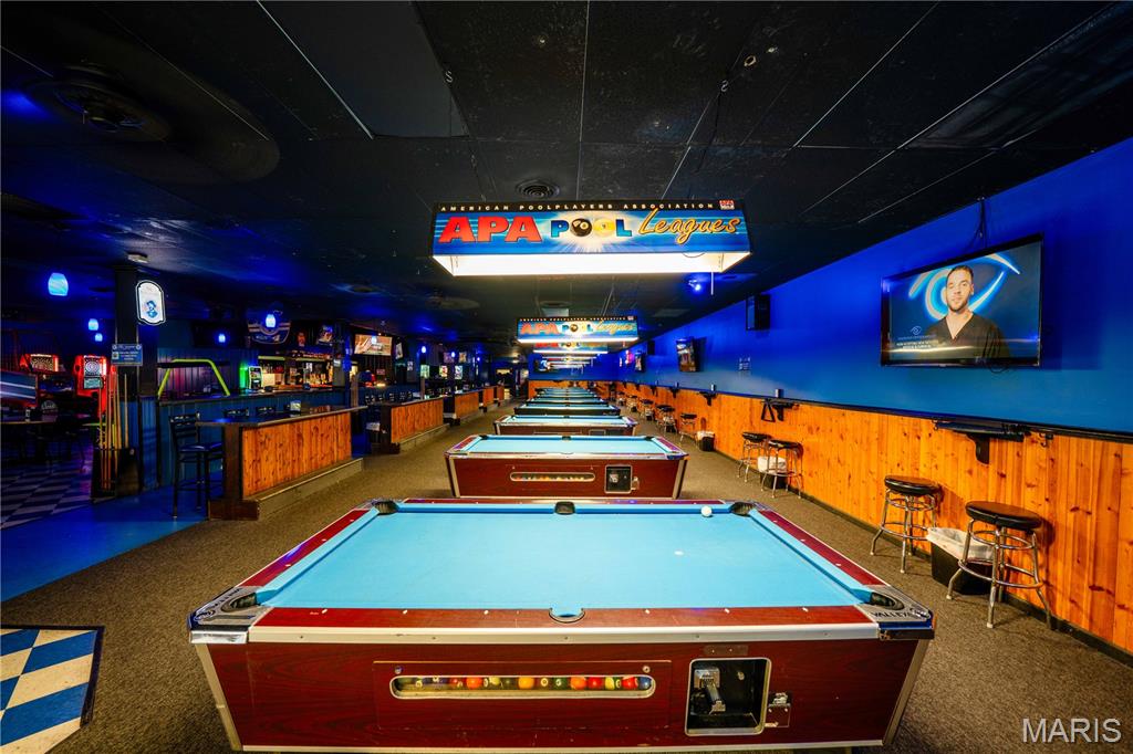 Sanford-Ellis Sub - Commercial Sale