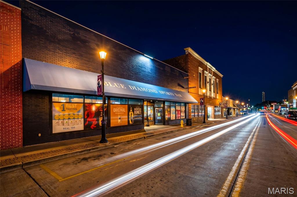 Sanford-Ellis Sub - Commercial Sale