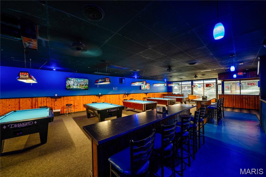Sanford-Ellis Sub - Commercial Sale