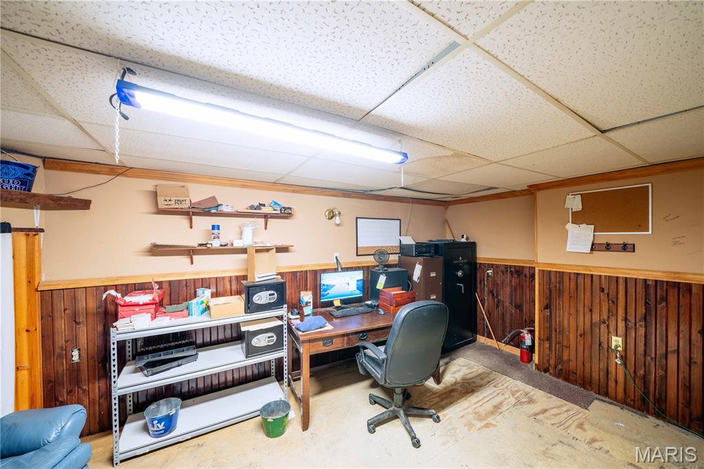 Sanford-Ellis Sub - Commercial Sale
