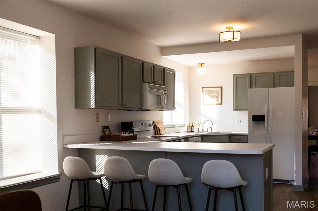 Lindenwood Twnhm - Residential Lease