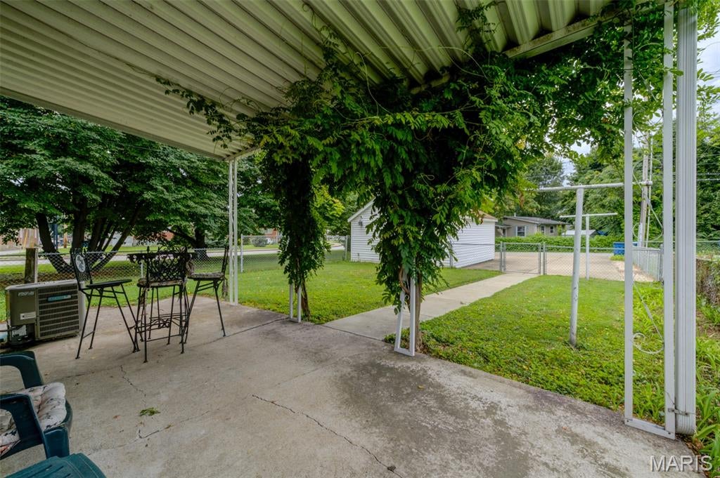 Roosevelt Place - Commercial Sale