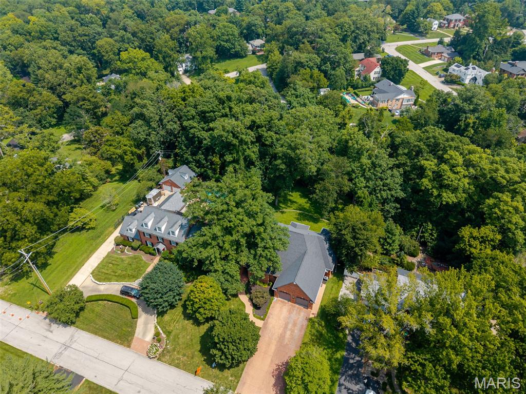 Country Club Place - Residential