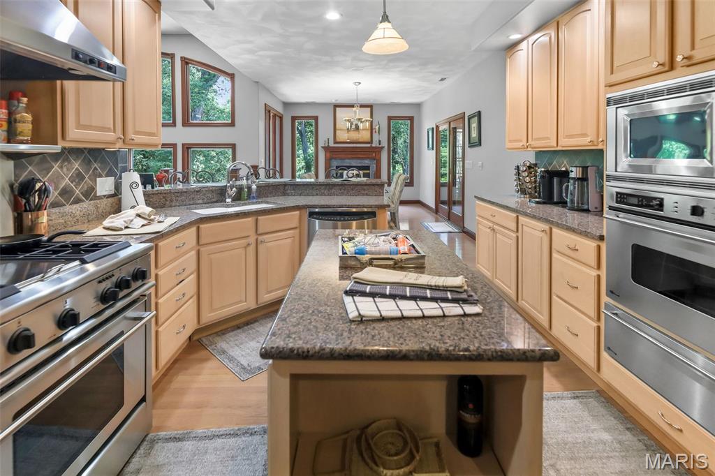Country Club Place - Residential