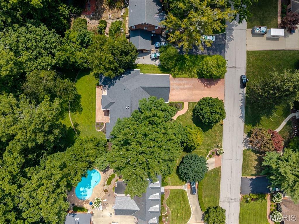 Country Club Place - Residential