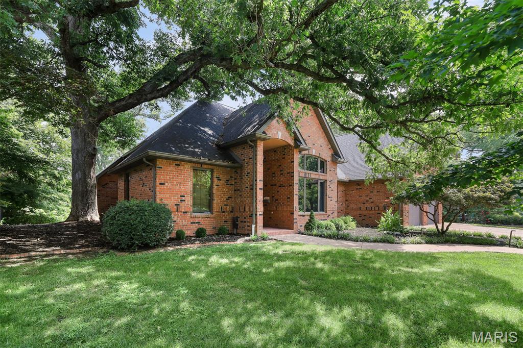 Country Club Place - Residential