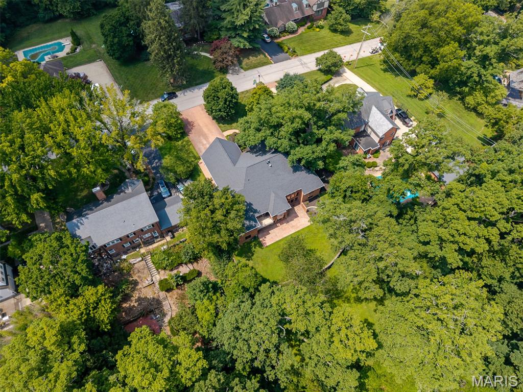 Country Club Place - Residential