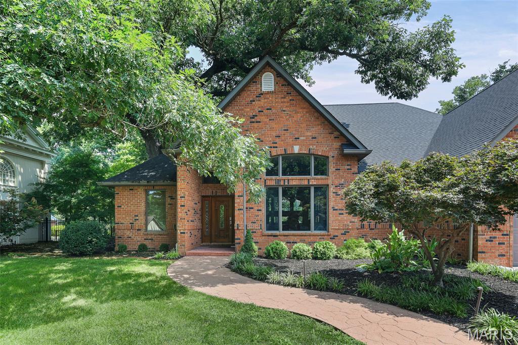 Country Club Place - Residential