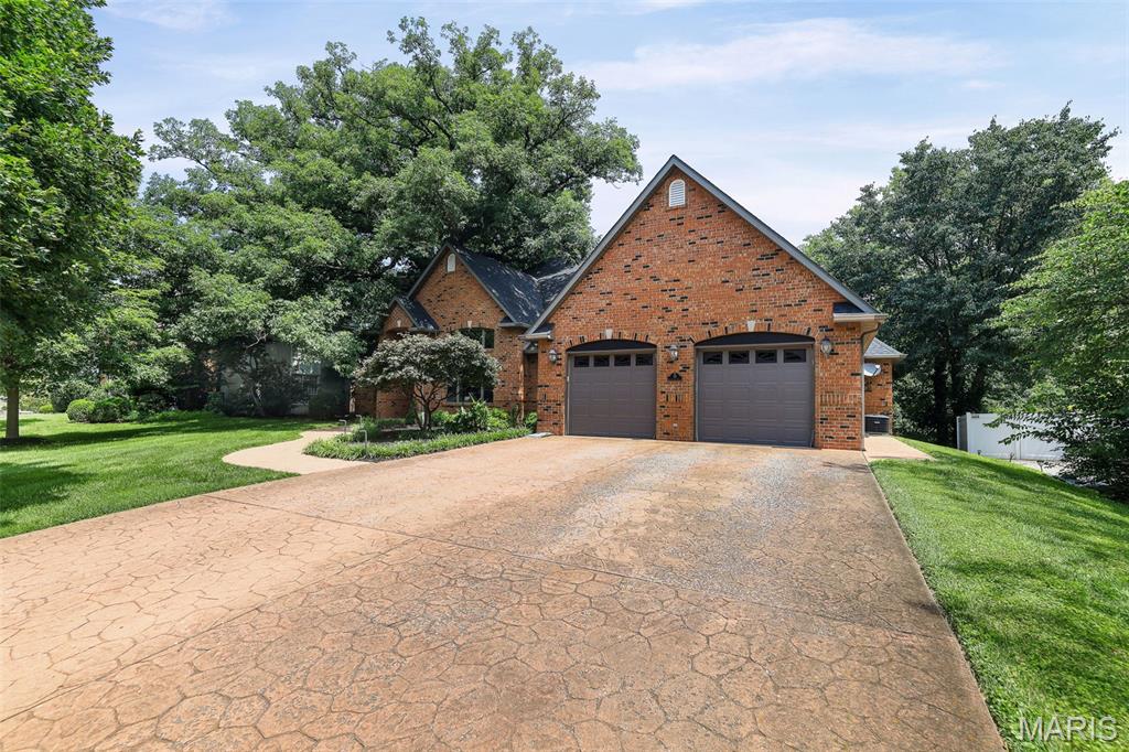 Country Club Place - Residential