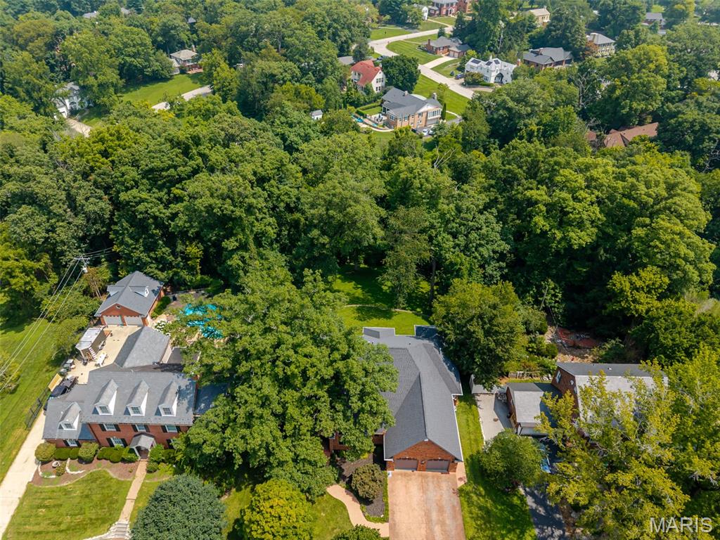 Country Club Place - Residential