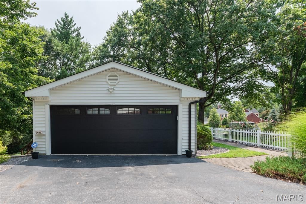 Chesterfield Hill 1 - Residential